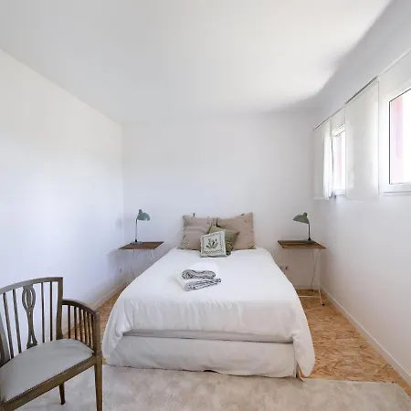 Vakantiehuis Tranquil Holiday In With Terrace