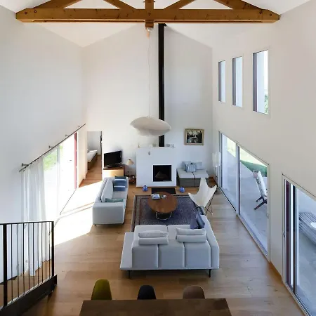 Vakantiehuis Tranquil Holiday In With Terrace *