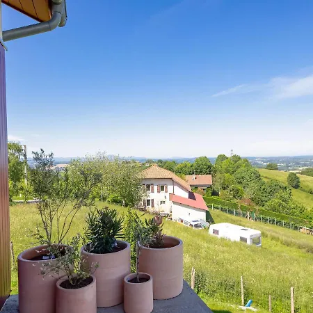 Tranquil Holiday In With Terrace