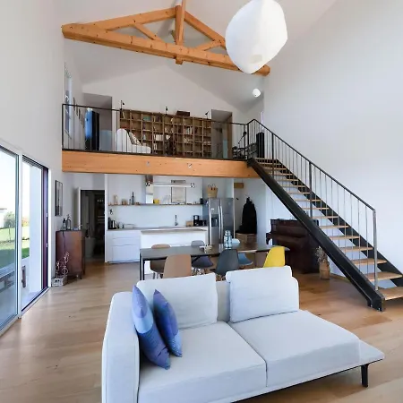 Tranquil Holiday In With Terrace Bardos